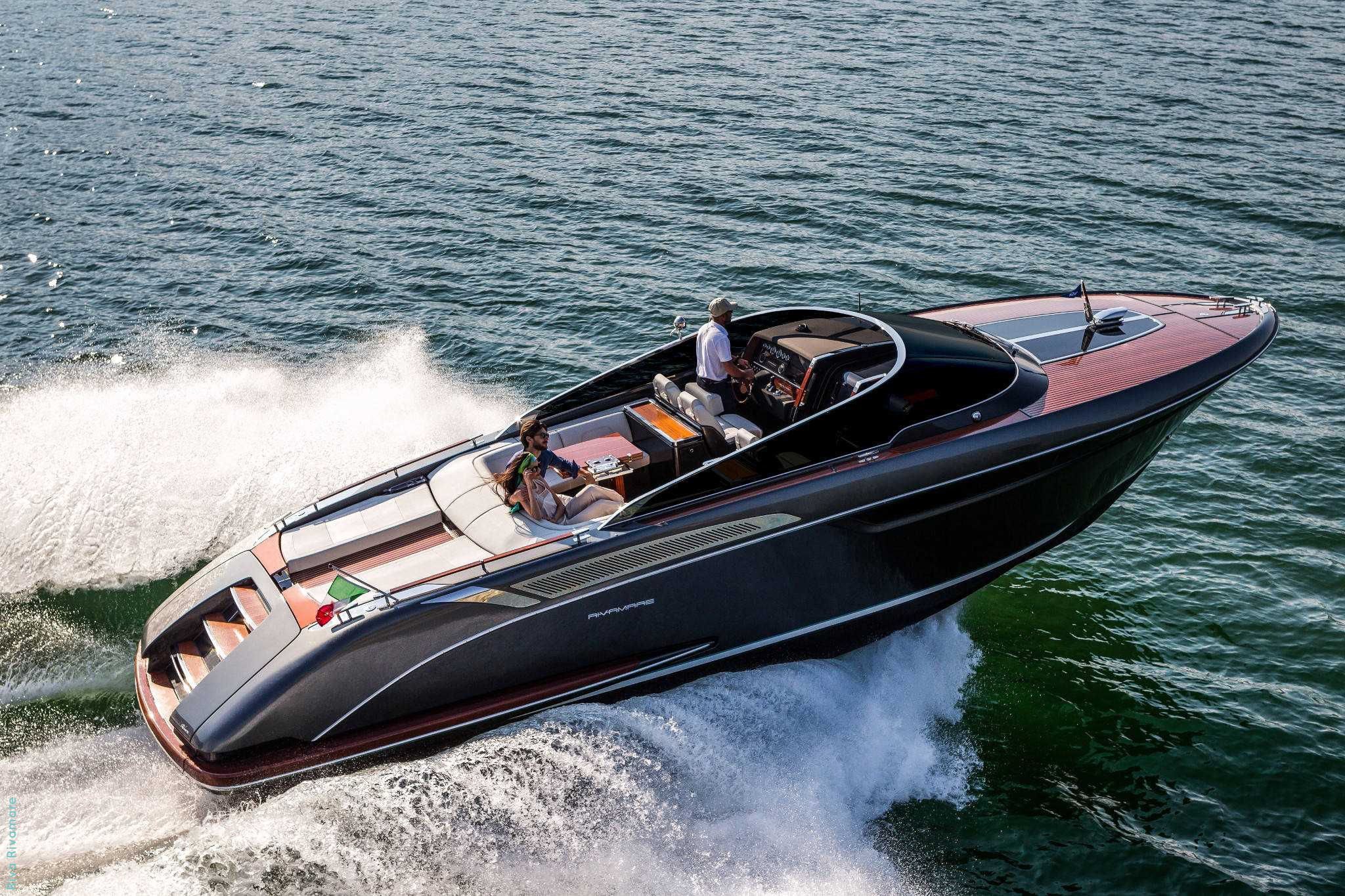 150 ft Benetti Custom